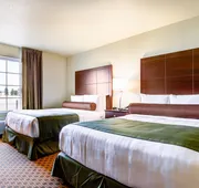 Castle Rock Inn & Suites hotel detail image 5