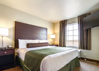 Castle Rock Inn & Suites hotel thumbnail 8