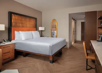 Disney's Coronado Springs Resort hotel thumbnail 6