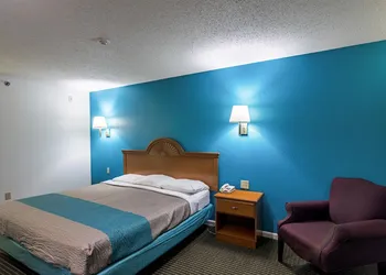 Motel 6 Azle, TX hotel thumbnail 8