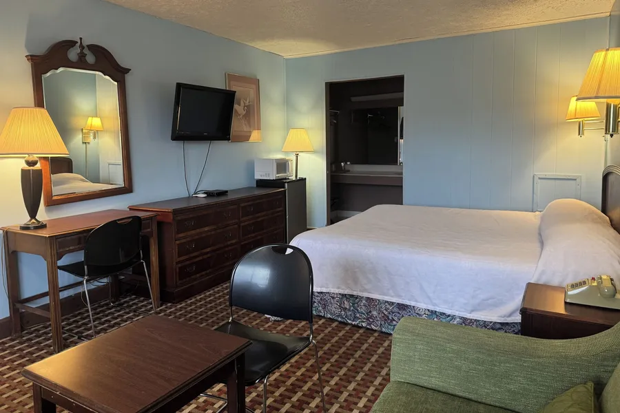 Fincastle Motor Inn hotel detail image 6