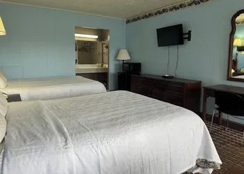 Fincastle Motor Inn hotel thumbnail 8