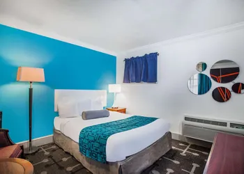 Howard Johnson by Wyndham Hershey hotel thumbnail 5
