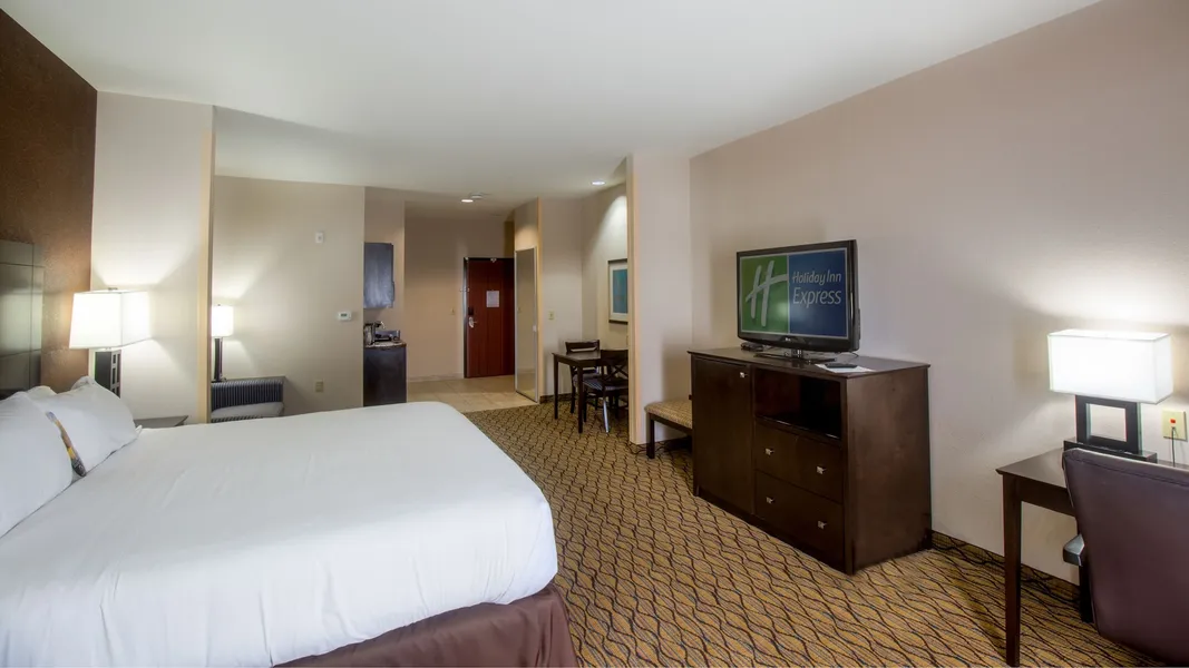 Holiday Inn Express Hotel & Suites Elk City by IHG hotel detail image 6