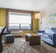 Holiday Inn Express & Suites Clarion by IHG hotel detail image 4