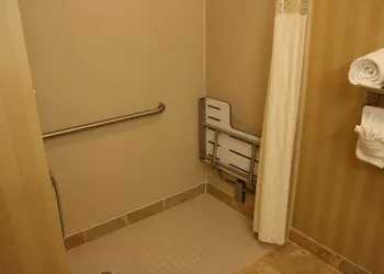 Hampton Inn & Suites Mobile Providence Park/Airport hotel thumbnail 4