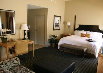 Hampton Inn & Suites Mobile Providence Park/Airport hotel thumbnail 5