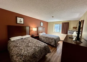 American Inn hotel thumbnail 3