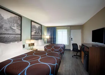 Super 8 by Wyndham Mobile I-65 hotel thumbnail 6