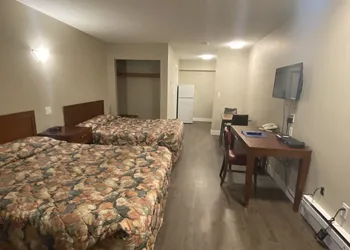 Imperial Motel hotel thumbnail 2