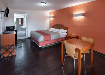 Motel 6 Montgomery, AL - Coliseum hotel thumbnail 6