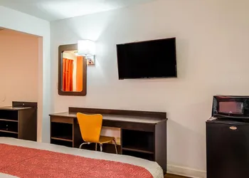 Motel 6 Saraland, AL hotel thumbnail 5