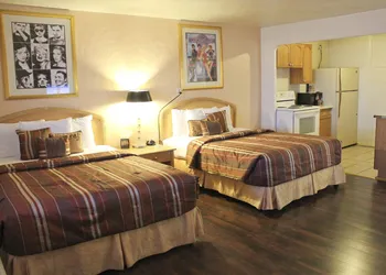 El Trovatore Motel hotel thumbnail 7