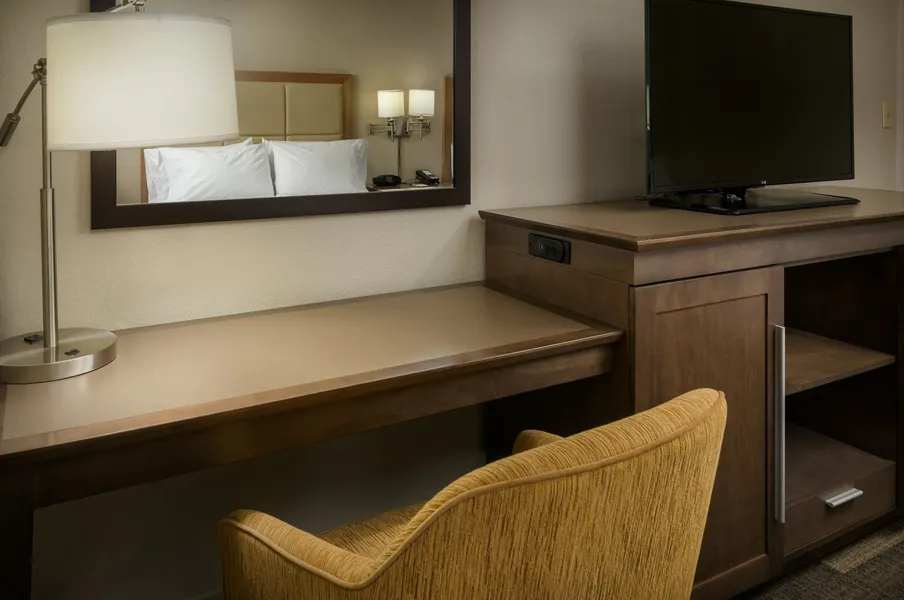 Hampton Inn & Suites Phoenix/Scottsdale hotel detail image 6