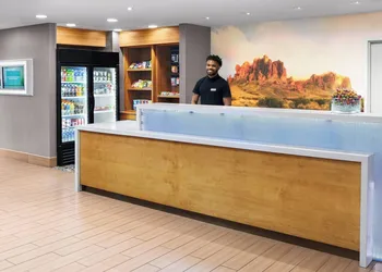 SpringHill Suites Scottsdale North hotel thumbnail 2
