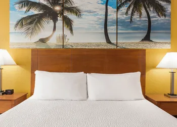 enVision Hotel Miami International Airport hotel thumbnail 4