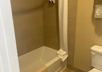 Anaheim Astoria Inn And Suites hotel thumbnail 3