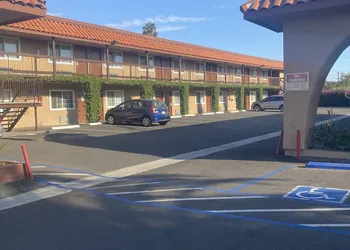 Anaheim Astoria Inn And Suites hotel thumbnail 5