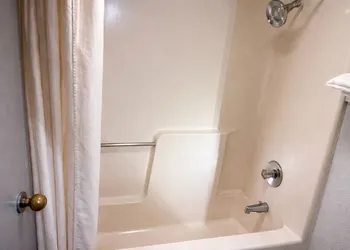 Executive Inn Pine Bluff hotel thumbnail 8