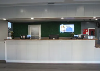 Capri Suites Anaheim hotel thumbnail 6