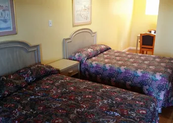 Economy Inn Antioch hotel thumbnail 6