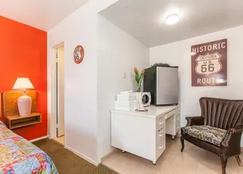 Route 66 Motel hotel thumbnail 3