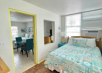 Coconut Cove Resort and Marina hotel thumbnail 5