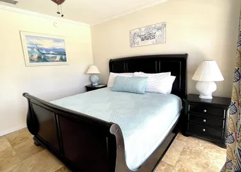 Coconut Cove Resort and Marina hotel thumbnail 7