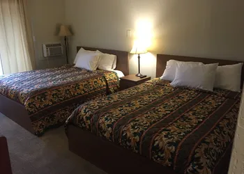 Holiday Lodge hotel thumbnail 6