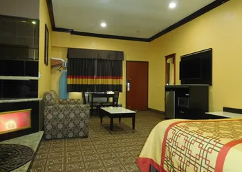 Diamond Inn hotel thumbnail 7
