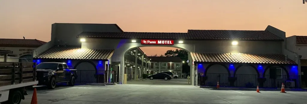 Hotel photo 1 of 67