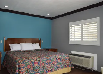 Eagle Inn Motel hotel thumbnail 4