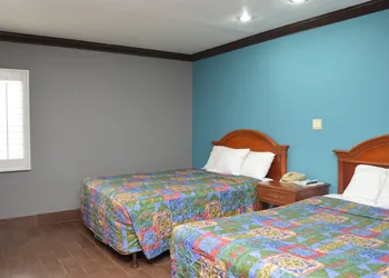 Eagle Inn Motel hotel thumbnail 6