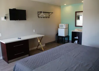 Beach Inn Motel hotel thumbnail 3
