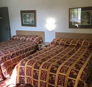 American Inn Ontario hotel detail image 7