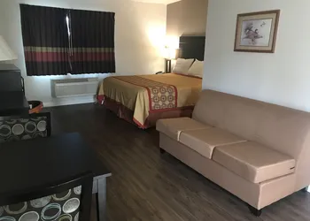 Manhattan Inn & Suites - LAX hotel thumbnail 4