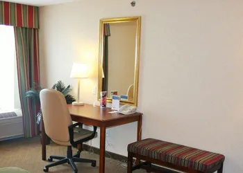 Holiday Inn Express Wilmington by IHG hotel thumbnail 7