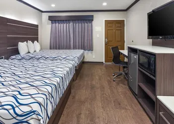 Oak Park Motel hotel thumbnail 5