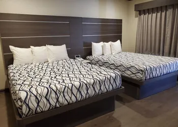 Oak Park Motel hotel thumbnail 7