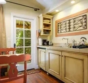 the cottages of napa valley hotel detail image 7