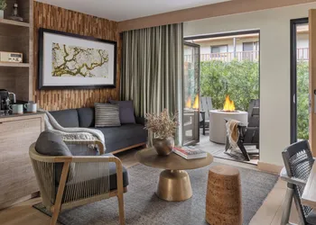 Casa Mani Resort Napa Valley, Curio Collection by Hilton hotel thumbnail 7