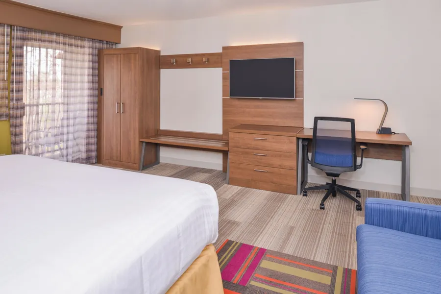 Holiday Inn Express Palm-Desert by IHG hotel detail image 6