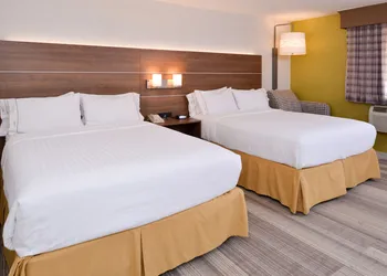 Holiday Inn Express Palm-Desert by IHG hotel thumbnail 8