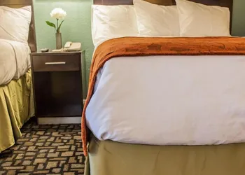 Marinwood Inn & Suites hotel thumbnail 5