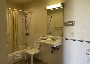 Palms Inn & Suites hotel thumbnail 4