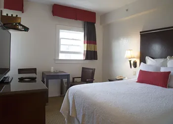 Harborview Inn & Suites San Diego Harbor hotel thumbnail 7