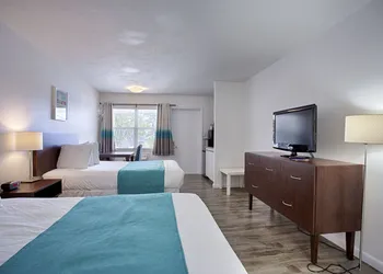 Regency Inn & Suites hotel thumbnail 5