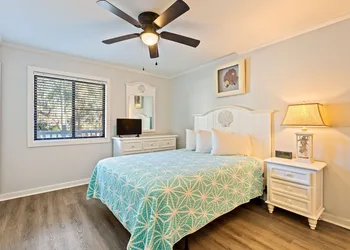Ocean Creek Resort hotel thumbnail 4