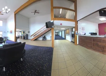 Econo Lodge Inn & Suites Wisconsin Dells hotel thumbnail 6