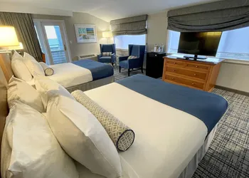 Water's Edge Resort & Spa hotel thumbnail 8
